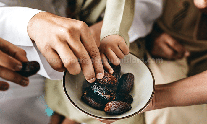 Hikmah Sedekah Filosofi dan Manfaat Sedekah dalam Islam