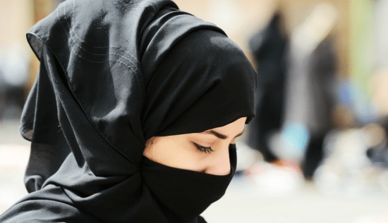 Fiqih Islam dan Kehidupan Remaja Pedoman untuk Menghadapi Tantangan Modern